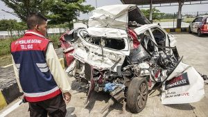 Sekali lagi, Fatique & Microsleep ditengarai penyebab Kecelakaan Fatal di Km 315+900 Pemalang