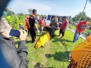 Belum Dapat Ikan Pemancing Malah ‘Dapat’ Mayat, Madiun Geger