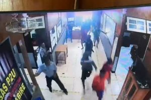 19 Napi Ekstremis OPM Bersenjata Parang Kabur dari LP Nabire