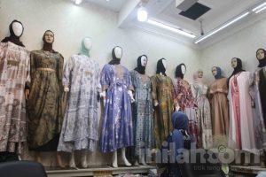 Menkeu Purbaya Kaget 99% Busana Muslim di RI Produk China, Siap Berantas Impor Ilegal