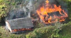 Tak Henti Berkhianat, Pemberontak OPM Kembali Bakar Gedung SMPN Kiwirok